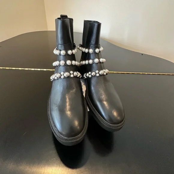 NWT RARE Luxury Winter Minimalist Zara Pearl Strap Genuine Leather Ankle Boots - Picture 10 of 17
